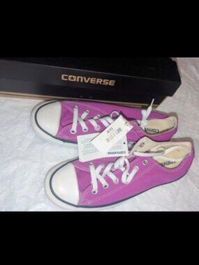 NEW Boxed Converse Purple Cactus Shoes Unisex Adults Mens 8 Womens 10